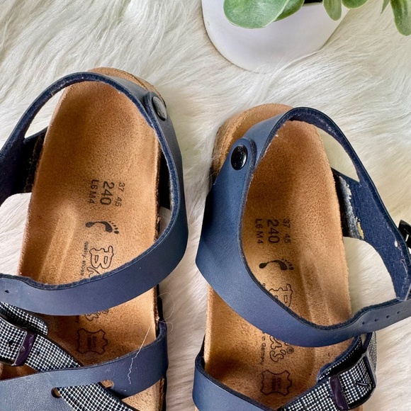 Birki's By Birkenstock Criss Cross Navy Blue Leather Buckle Strap Sandals Size 6 - Picture 6 of 13